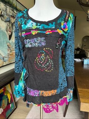 Japan brand. Boho Black & Teal Embroidered Long Sleeve Top